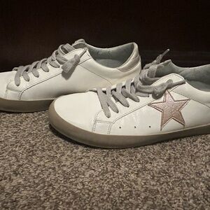 Women's White and Gold Star Sneakers